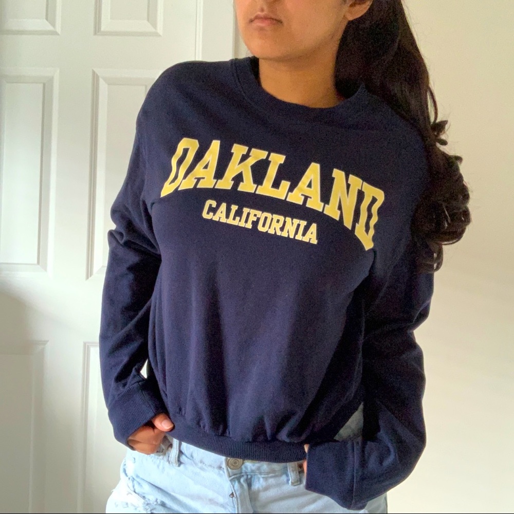 Graphic sweatshirt from H&M. Size SM